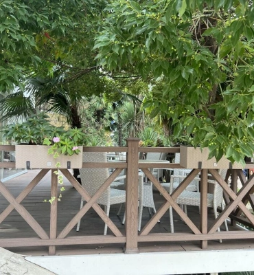 Монтаж ограждений из древесно-полимерного композита