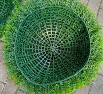 Искусственная туя шар 45 см 1